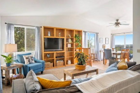Lilly's Guesthouse-Farmstay with Valley Views!
